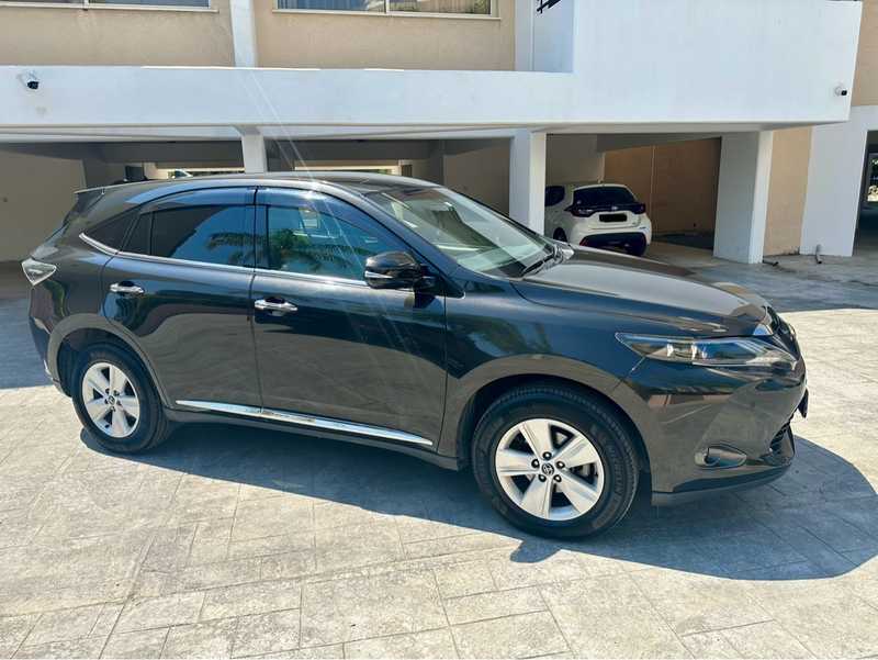Toyota Harrier 2,0L 2017