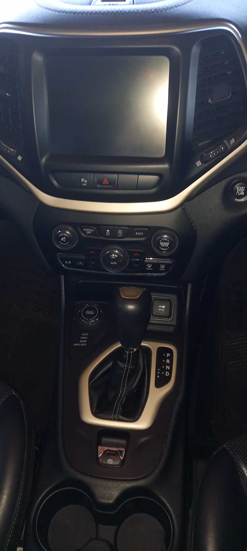 2015 Jeep Cherokee 2,0L 2015 Cyprus