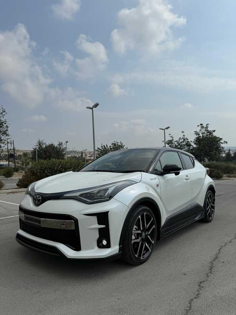 Toyota C-HR 1,8L 2022