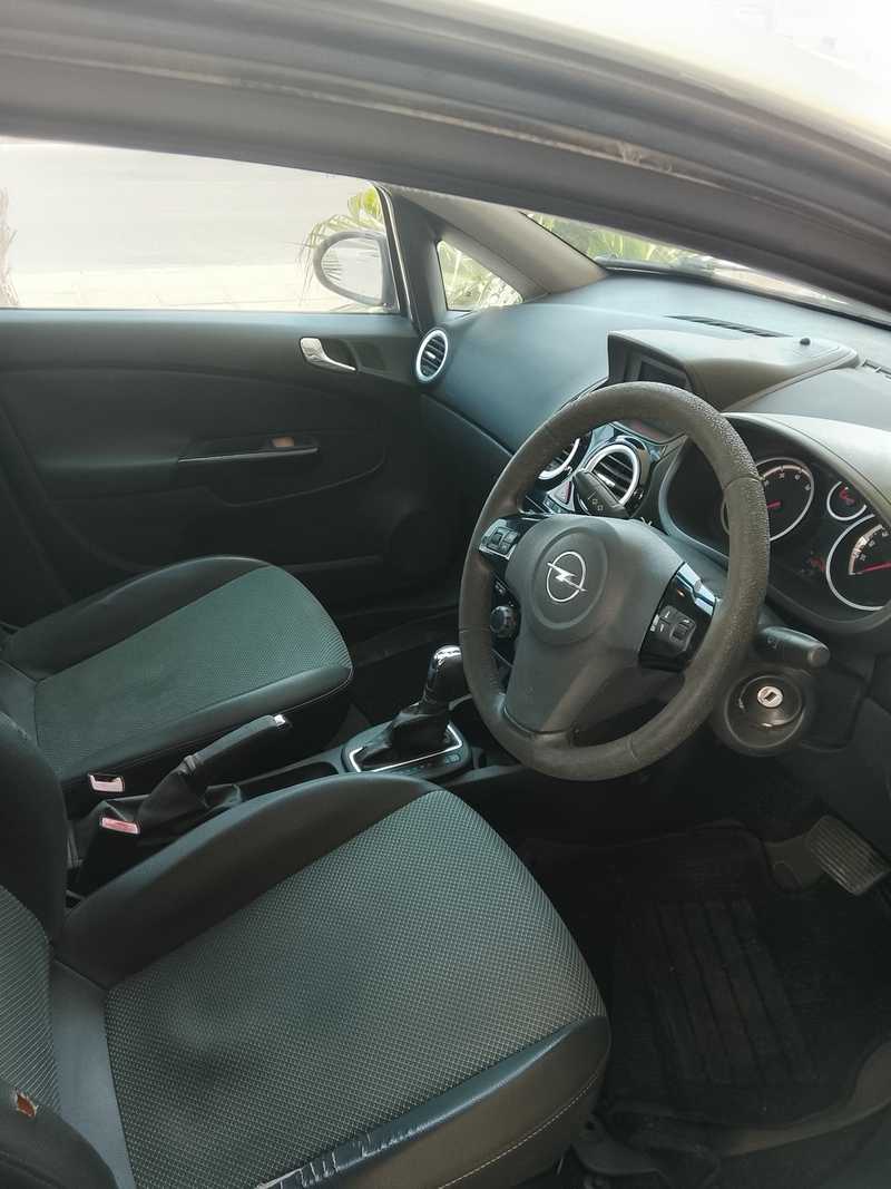 2010 Opel, Vauxhall Corsa 1,4L 2010 Cyprus