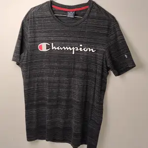 Champion Men's Space Dye Heather Gray T-Shirt Script Logo Size M, Nicosia — Strovolos - Acropolis