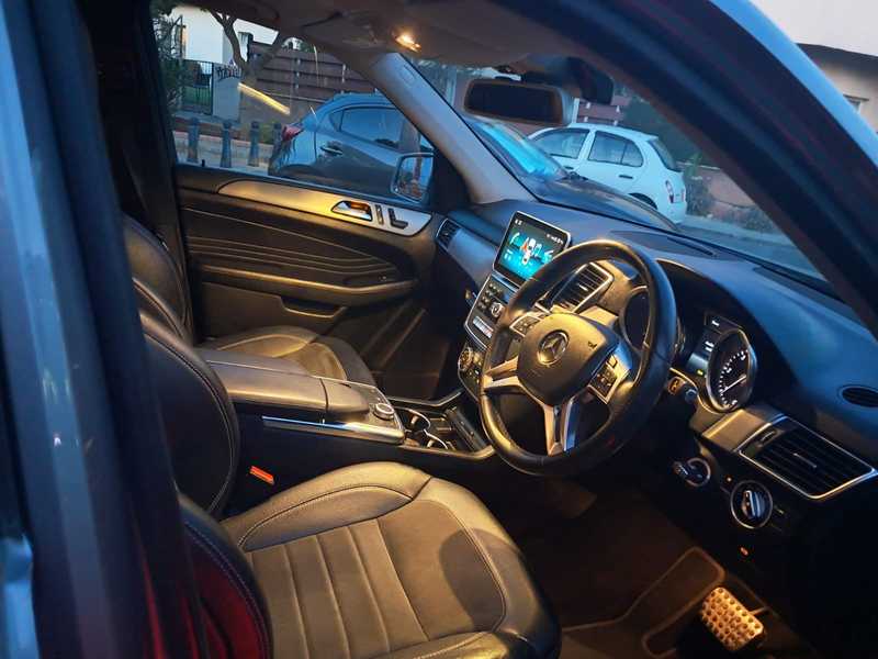 2014 Mercedes-Benz M-Class 2,1L 2014 Cyprus