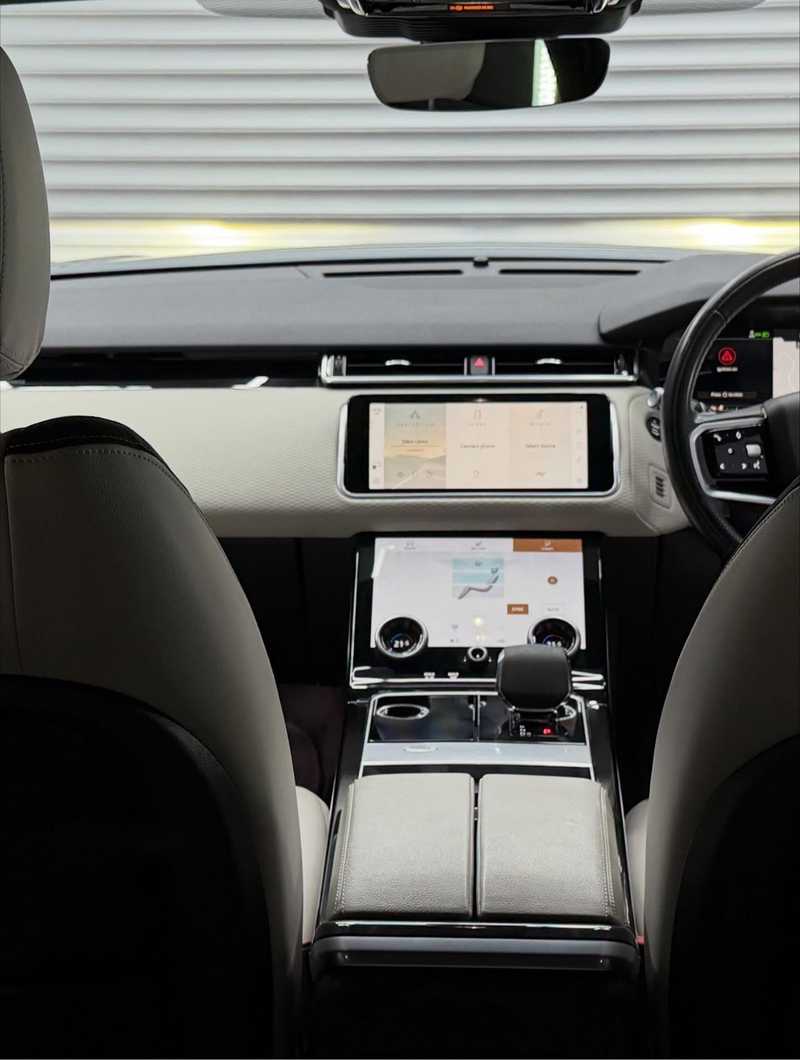 2021 Land Rover Range Rover Velar 2,0L 2021 Cyprus