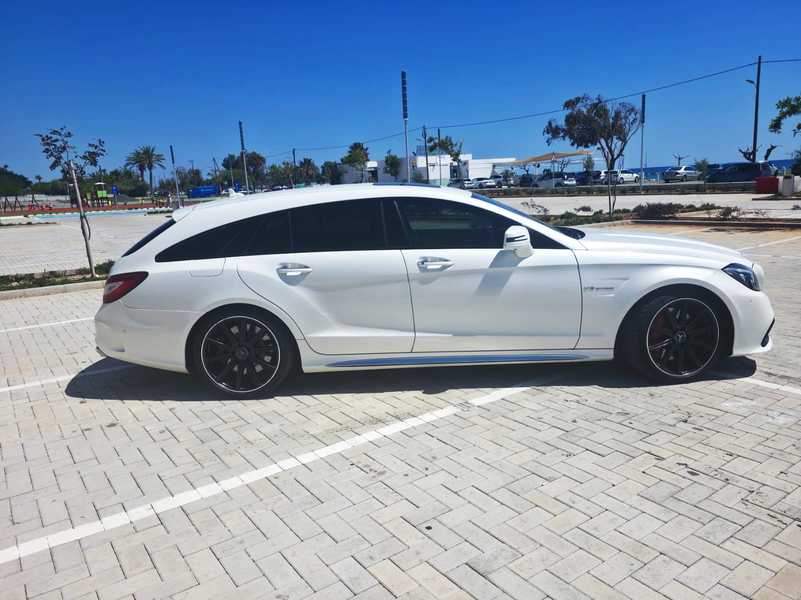 2017 Mercedes-Benz CLS-Class 5,5L 2017 Cyprus