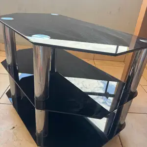 Very nice glass table, Paphos — Paphos - Universal