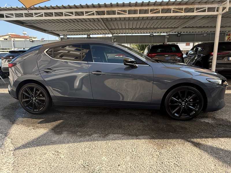 2022 Mazda 3 2,0L 2022 Cyprus