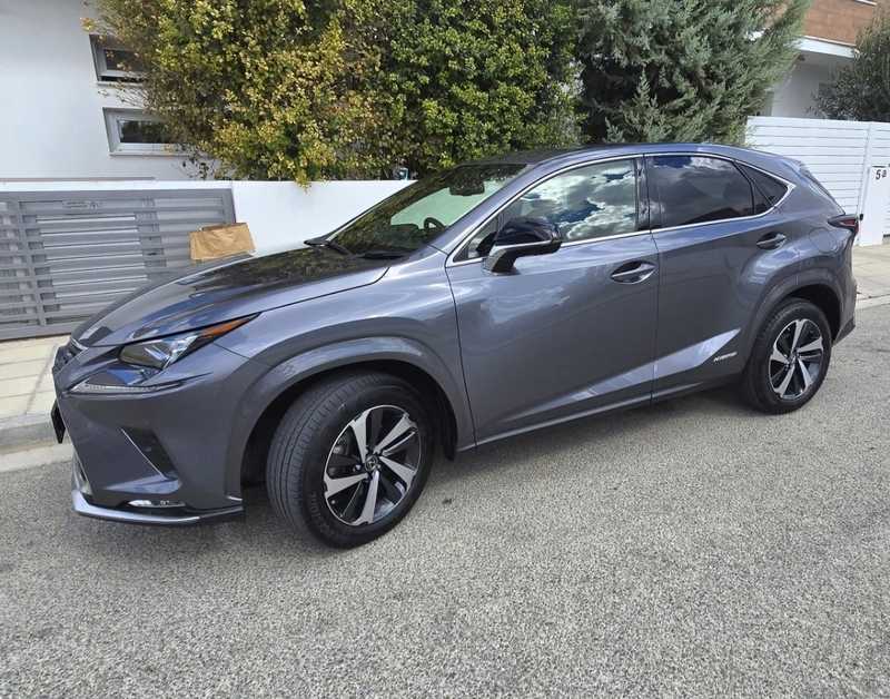Lexus NX 2,5L 2020