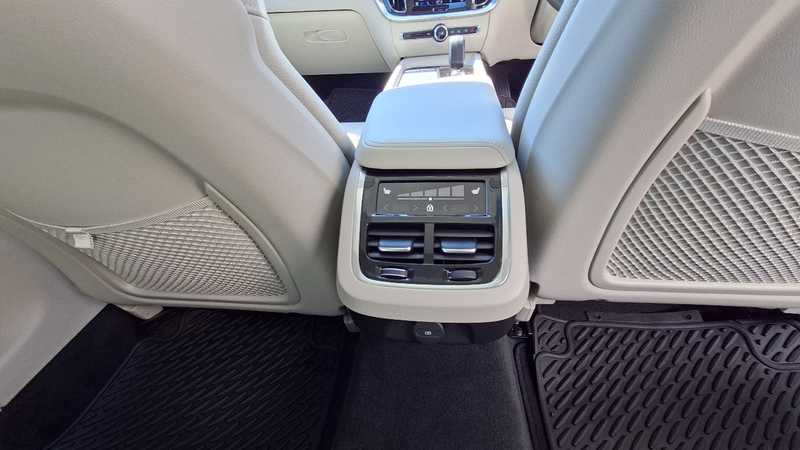 2024 Volvo V60 2,0L 2024 Cyprus