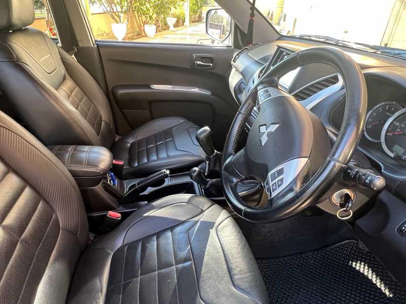 2014 Mitsubishi L200 2,5L 2014 Cyprus