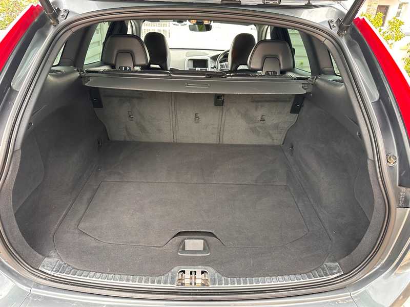 2017 Volvo XC60 2,4L 2017 Cyprus