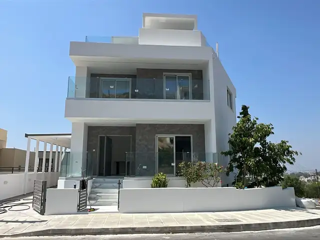 5-bedroom detached house for sale, Limassol — Limassol - Agia Fyla