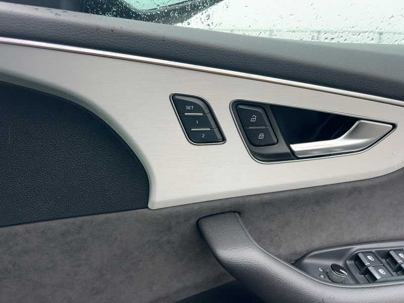 2022 Audi Q8 3,0L 2022 Cyprus