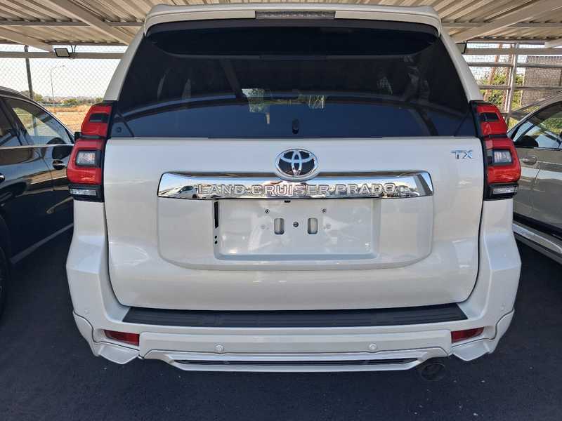 2025 Toyota Land Cruiser Prado 2,8L 2025 Cyprus