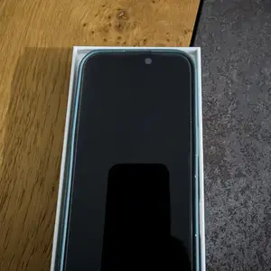 Iphone 16 pro silver, Nicosia — Nicosia - Ag. Antonios