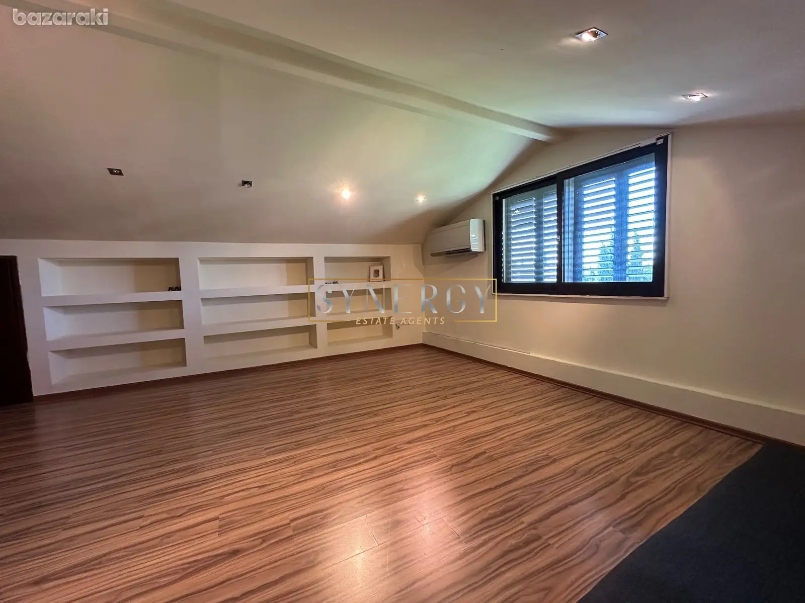 House, 4 bedrooms — 9