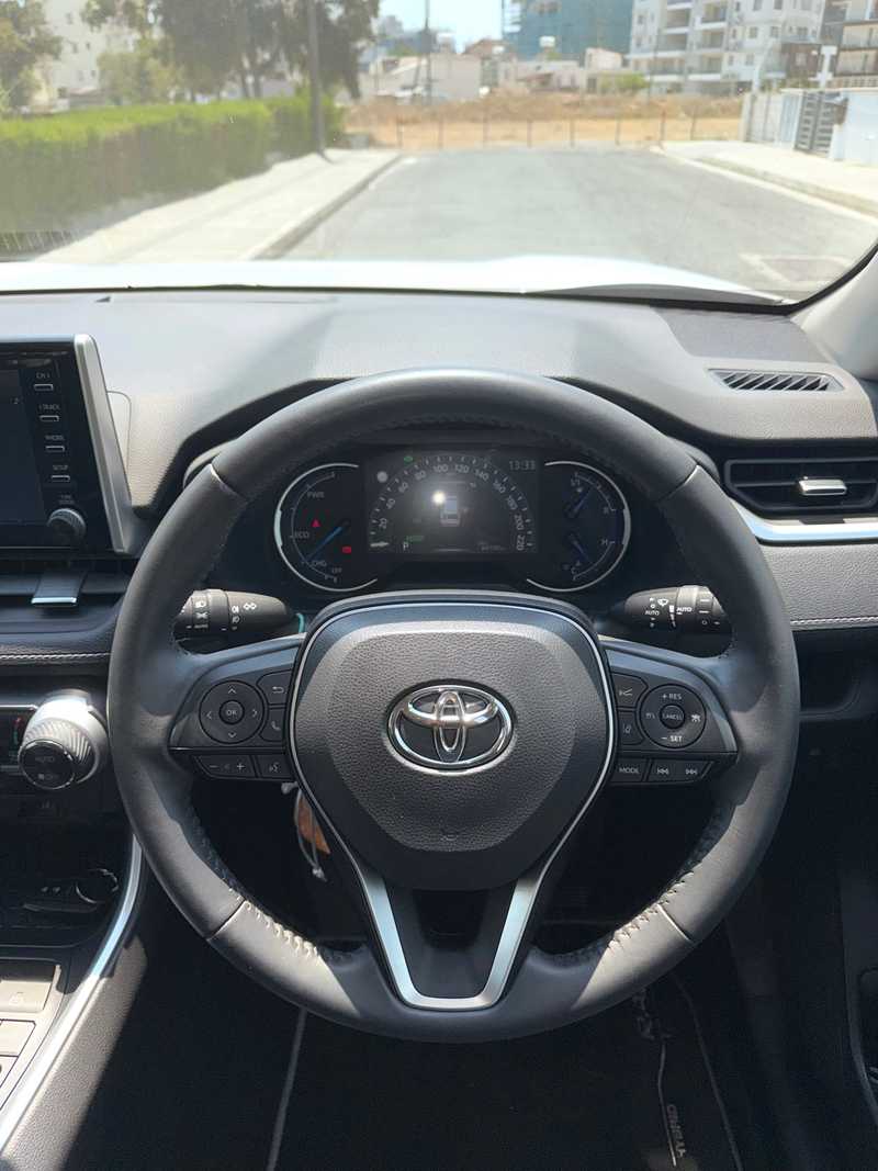 2021 Toyota RAV4 2,5L 2021 Cyprus