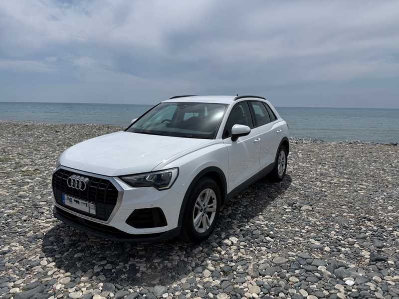2021 Audi Q3 1,5L 2021 Cyprus