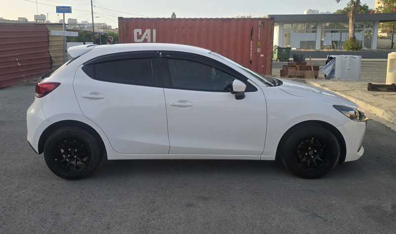 Mazda Demio 1,5L 2021