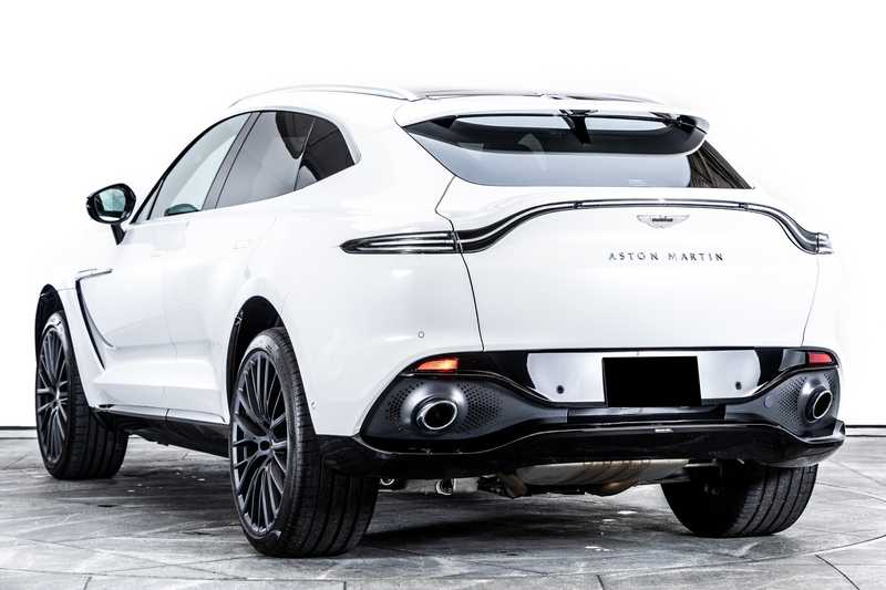 2023 Aston Martin DBX 4,0L 2023 Cyprus