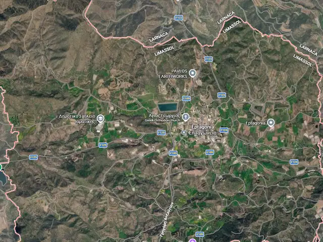 Residential Field 3484 m², Επαρχία Λεμεσού — Επταγώνεια