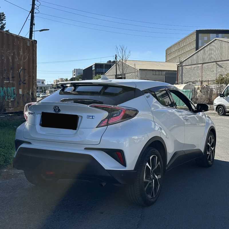 2017 Toyota C-HR 1,8L 2017 Cyprus