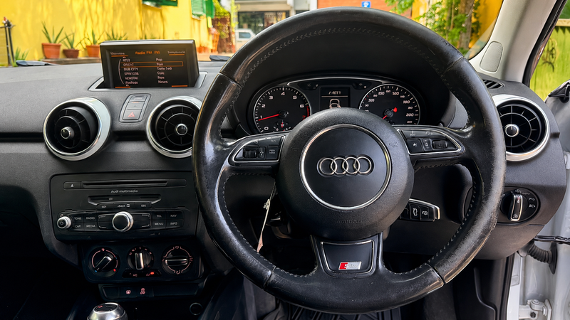 2012 Audi A1 1,4L 2012 Cyprus