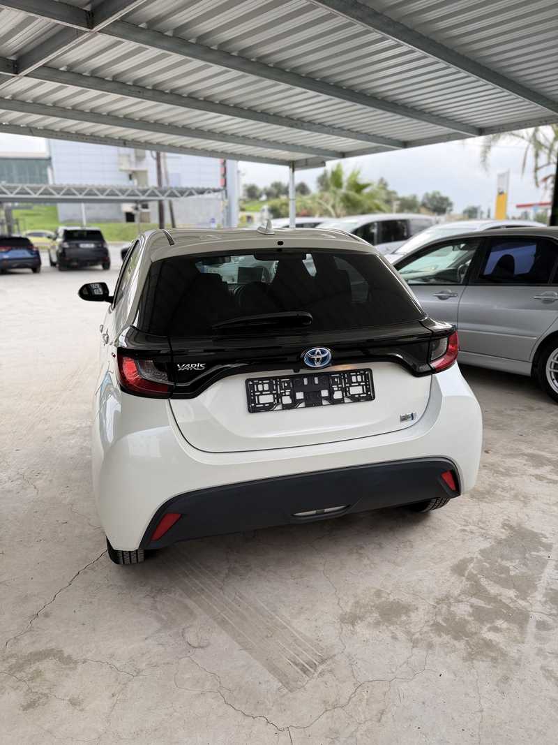 2021 Toyota Yaris 1,5L 2021 Cyprus
