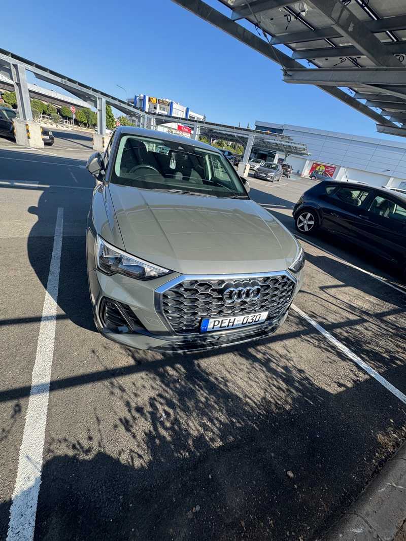 2022 Audi Q3 1,5L 2022 Cyprus