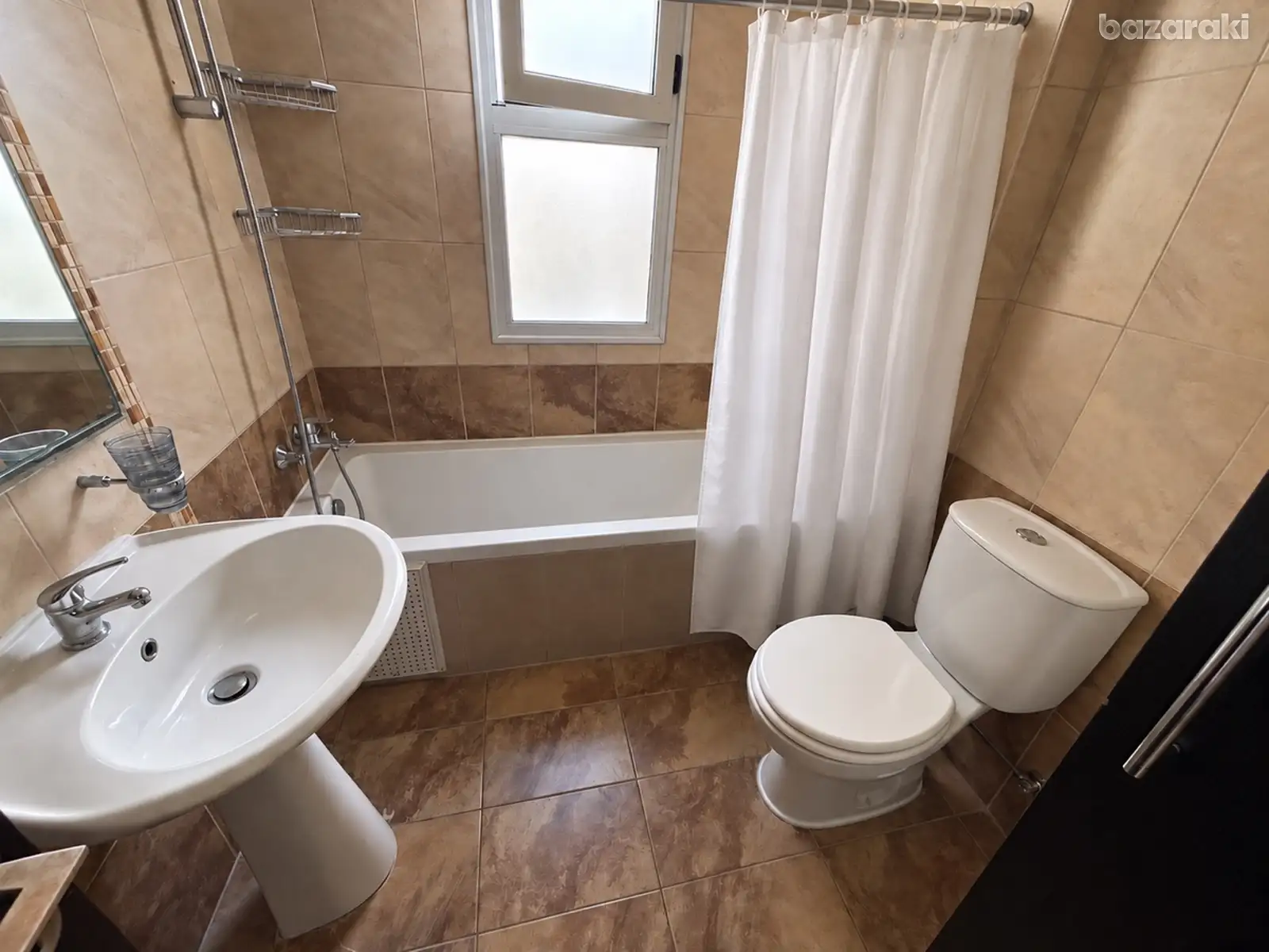 Apartment, 2 bedrooms — 7