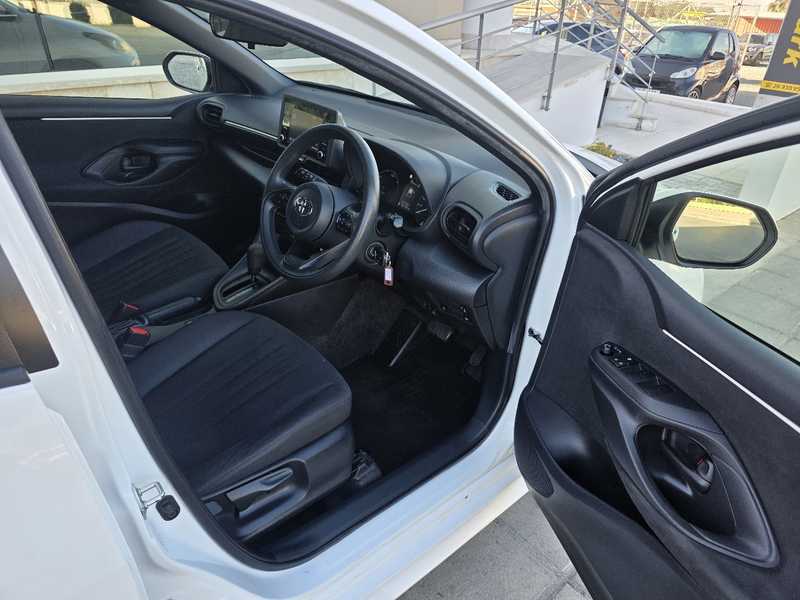 2022 Toyota Yaris 1,5L 2022 Cyprus