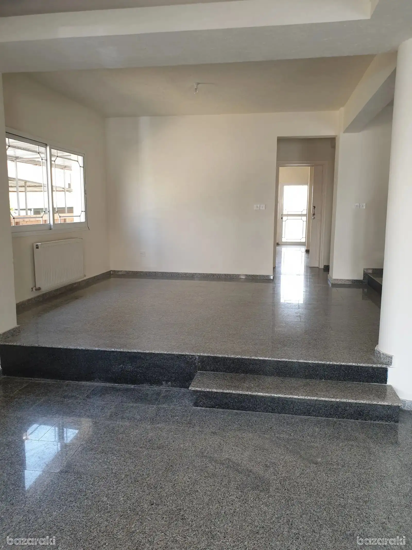 House, 4 bedrooms — 14