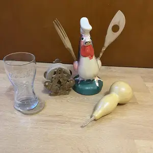 Vintage various kitchen decorations, Επαρχία Λευκωσίας — Άγιοι Ομολογητές