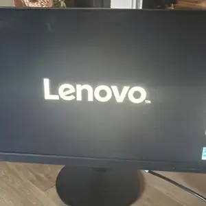 Lenovo thinkvision s24e-10 monitor in perfect condition 23.8 inch, Επαρχία Λεμεσού — Λεμεσός - Άγιος Νικόλαος