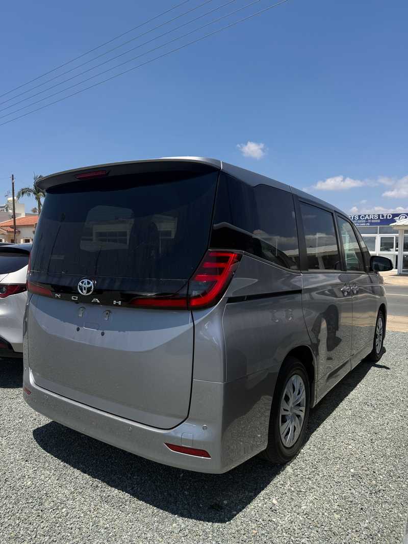 2023 Toyota Noah 2,0L 2023 Cyprus
