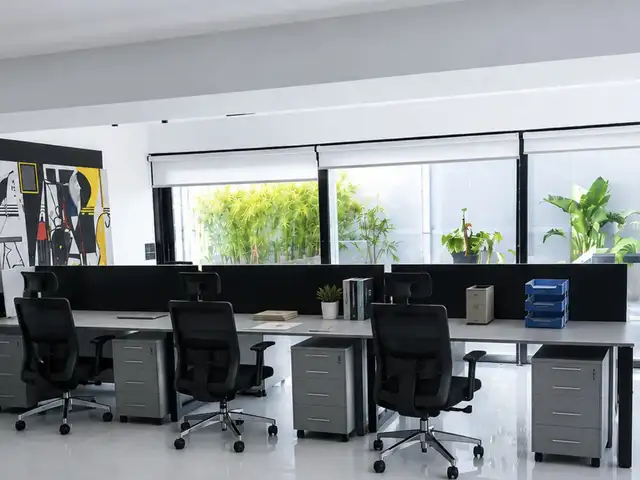 Office in historical center, Επαρχία Λεμεσού — Ιστορικό Κέντρο
