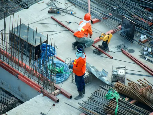 Concrete column and beam construction in nicosia, Επαρχία Αμμοχώστου — Δερύνεια