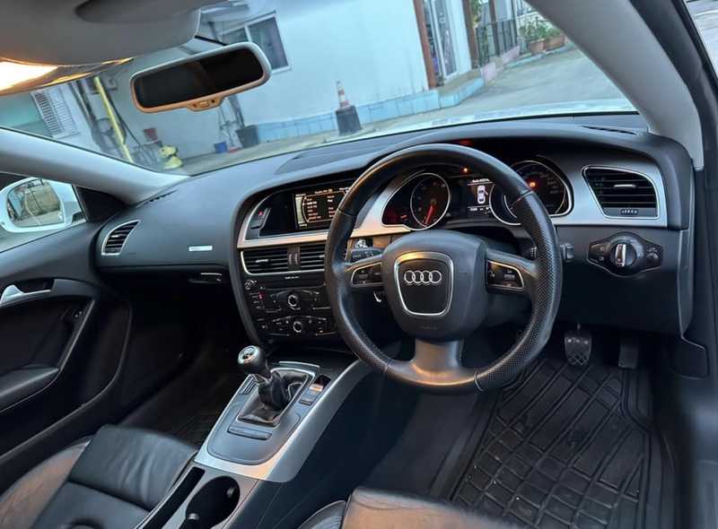 2009 Audi A5 2,0L 2009 Cyprus