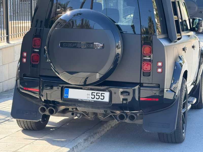 2025 Land Rover Defender 5,0L 2025 Cyprus