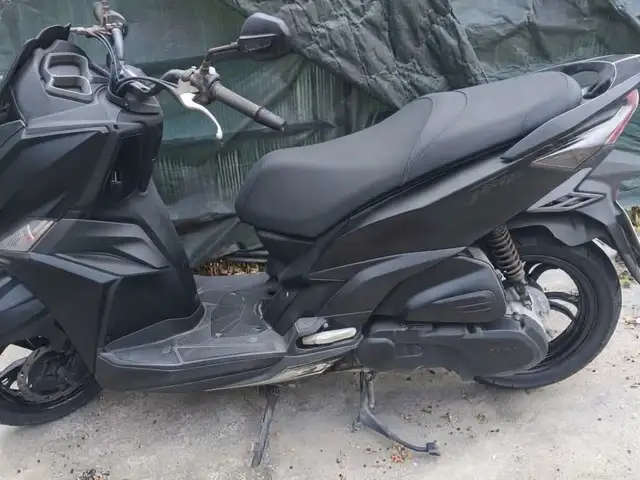scooter, Larnaca — Drosia