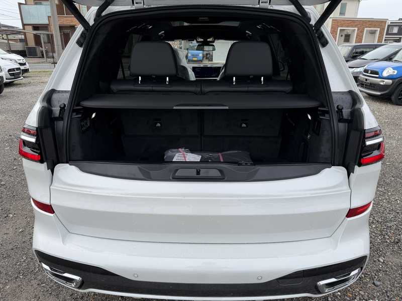 2025 BMW X7 3,0L 2025 Cyprus