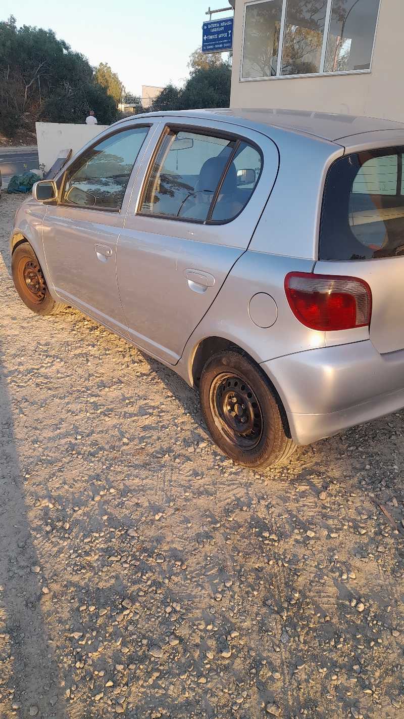 2000 Toyota Vitz 1,0L 2000 Cyprus