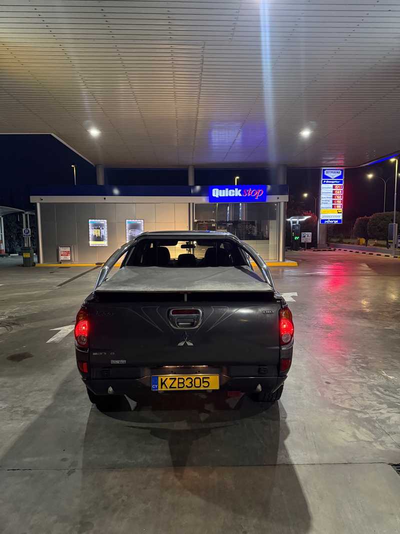 2009 Mitsubishi L200 2,5L 2009 Cyprus