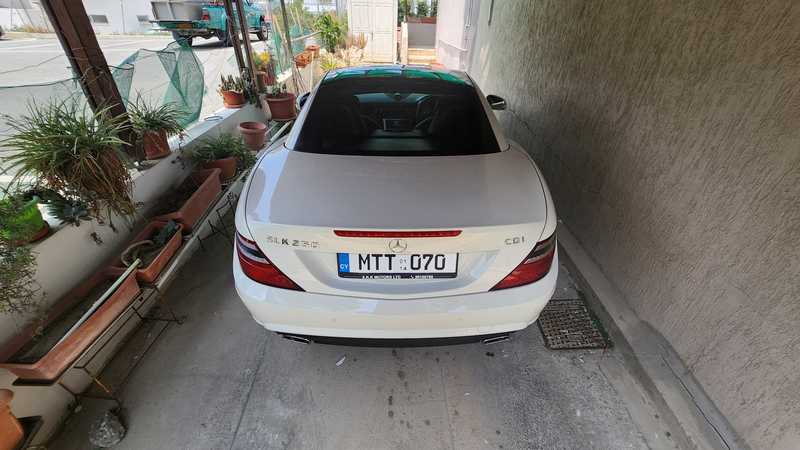2014 Mercedes-Benz SLK-Class 2,1L 2014 Cyprus