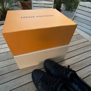 Lv monogram leather sneakers, Επαρχία Λεμεσού — Λεμεσός - Κάψαλος