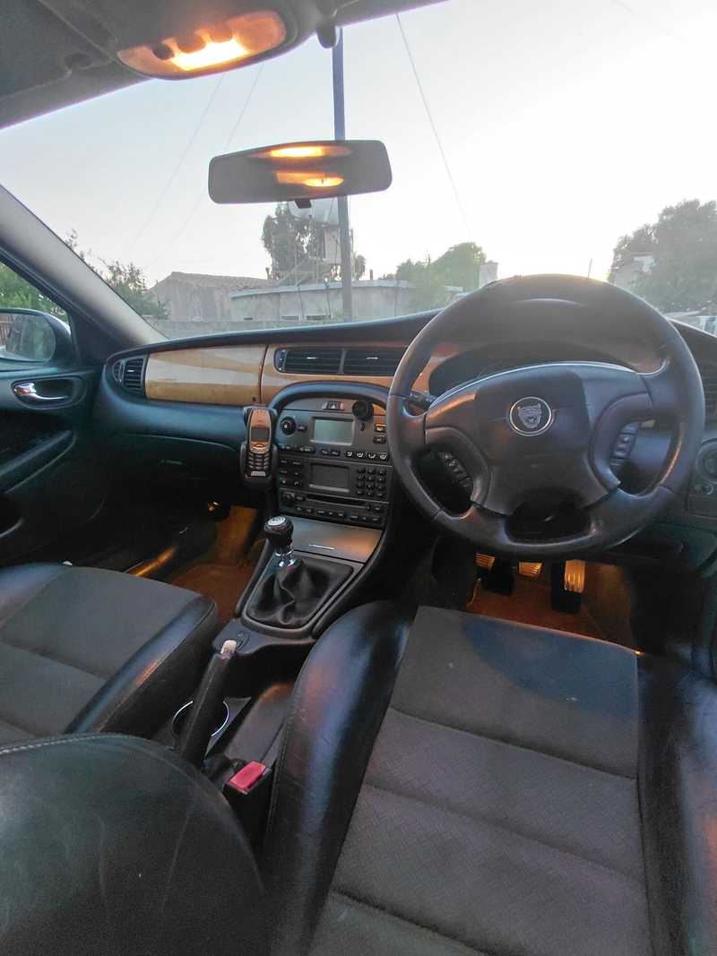 2003 Jaguar X-Type 2,1L 2003 Cyprus