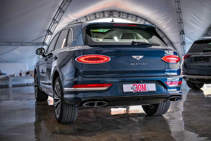2021 Bentley Bentayga 4,0L 2021 Cyprus