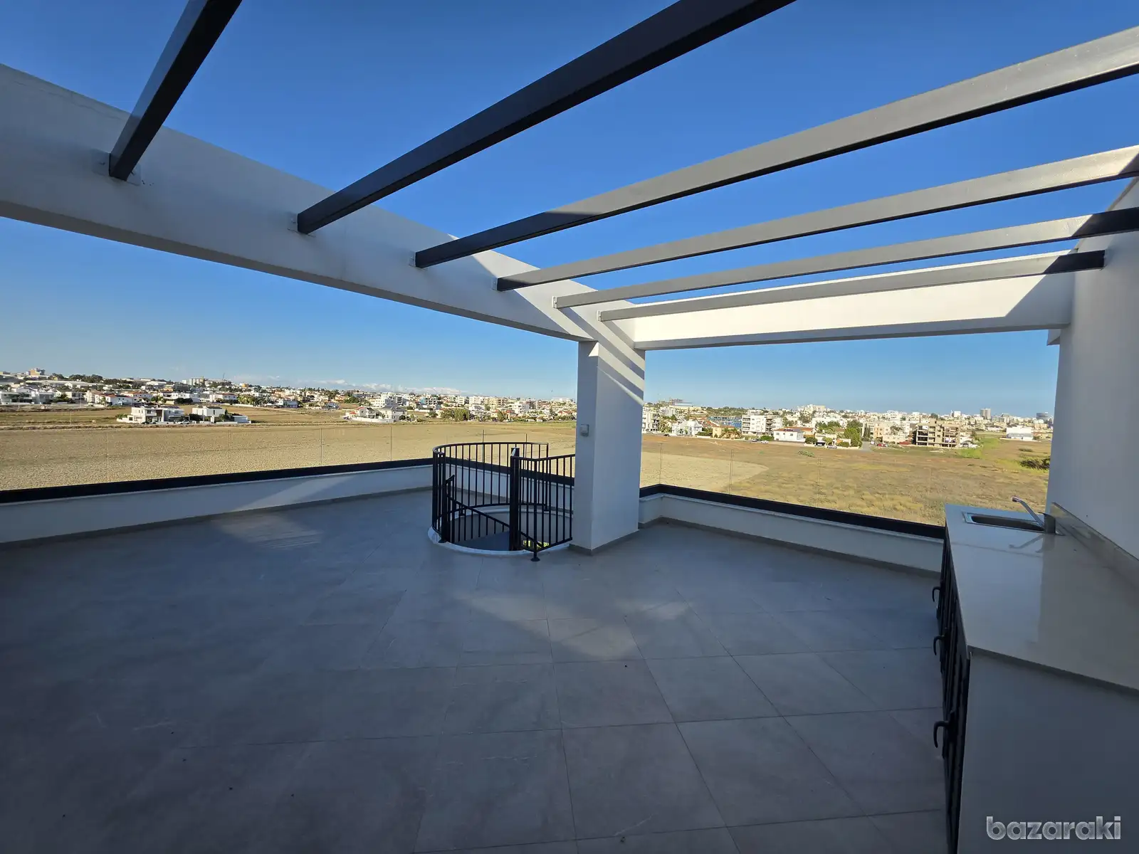 Penthouse, 2 bedrooms — 15