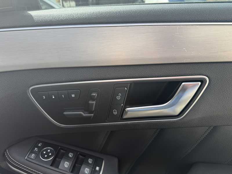 2012 Mercedes-Benz E-Class 2,2L 2012 Cyprus