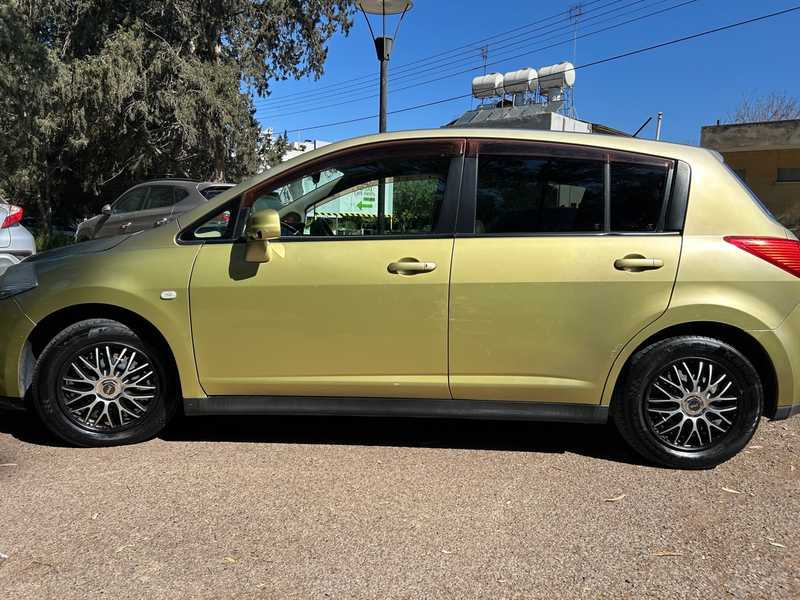 Nissan Tiida 1,5L 2005