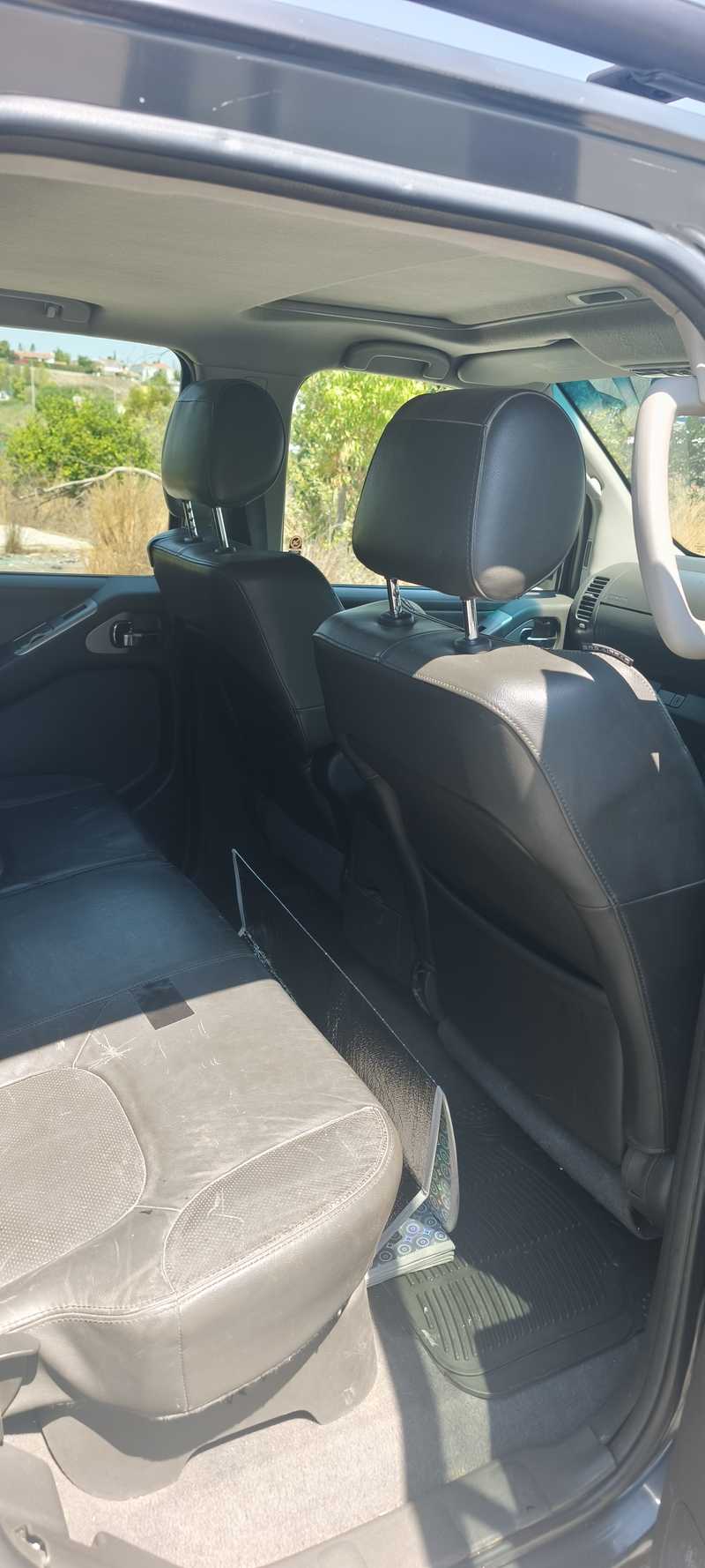 2006 Nissan Navara 2,5L 2006 Cyprus